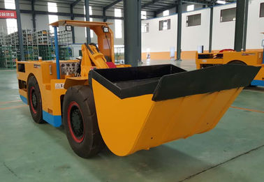 Yeraltı Madenciliği Çalışması için 0.6 M3 / 0.75 Yard Kazıyıcı Yük Taşıma Damper Makinesi