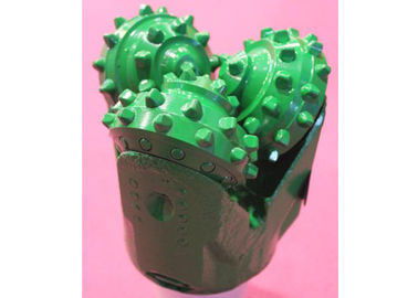 4-1 / 8 &quot;Çimento ve Köprü tapası Delme için Tricone Rock ucu, 2 3/8&quot; API Kayıtlı