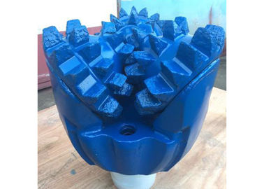 Yumuşak ve orta yumuşak oluşumlar için 17-1 / 2 &quot;Tricone Rock bit, IADC kodu 135, Çelik Diş Kaya Bit