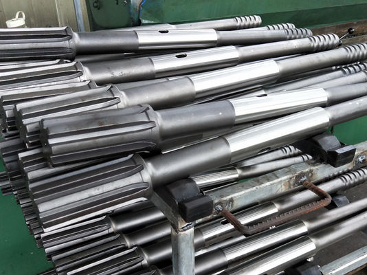 Iplik T45 T51 Matkap Ucu Shank Adaptörü Için Atlas Copco Cop1840 Uzunluğu 565mm