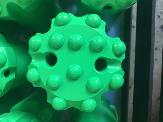 ST68 102mm 127mm Sıcak Presleme Teknolojisi Ile 152mm Düzenli Vücut Düğme Bit