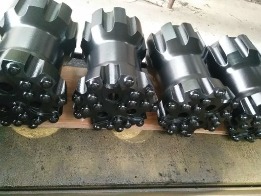 ST68 4 5 6 İnç Retrac Düğmesi Bit Delik Düzlüğünü Geliştirmek İçin 45CrNiMoVA Malzeme