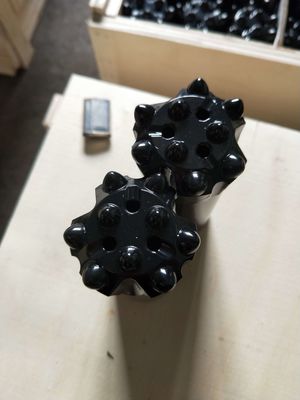 R32 45mm Düz Yüz Düğme Matkap Ucu Madenciliği Küçük Kaya Delik Delme İçin