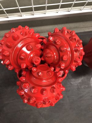 Su Kuyusu Sondajı Tricone Matkap Ucu API Sertifikası IADC 532 Patlama Deliği Uçları