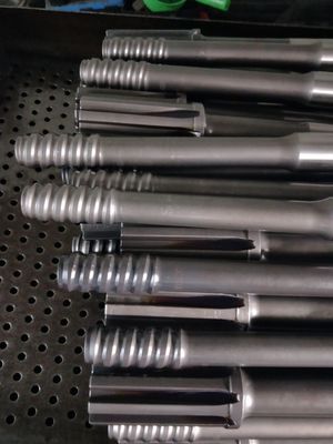 Hidrolik ve pleumatik kuleler için Yüksek Performanslı Furukawa HD709RP Shank Adaptörü