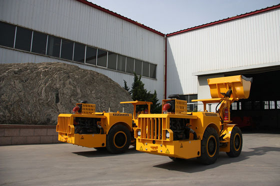 Detuz Motor BF4L914 ile 66Kw Yük Taşıma Damper Makinesi Yeraltı Madencilik Yükleyici